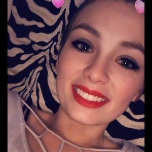 Meet your Posher, Chasity